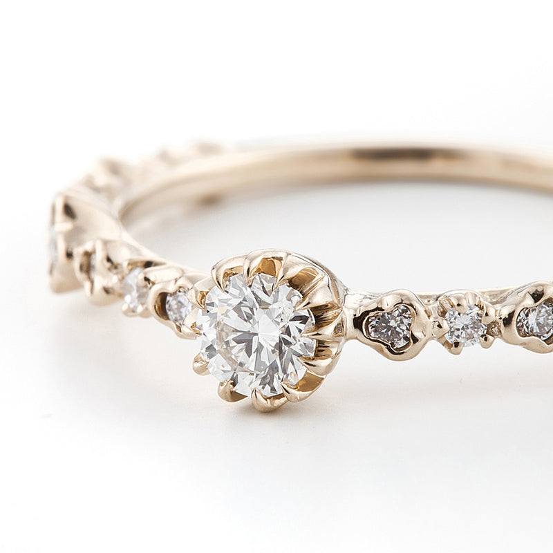 “earnest”<br>Diamond Ring<br>ダイヤモンドリング<br>（854C）