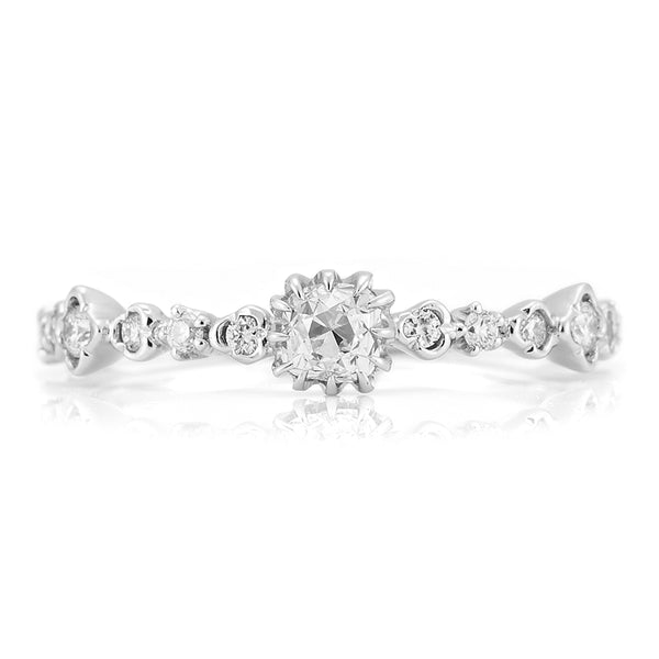 854AOM2 Graded diamond ring – AbHeri オンラインショップ