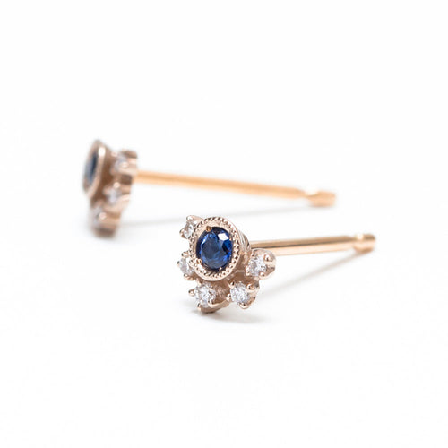 “Clair de lune”<br>Blue Sapphire Earrings<br>ブルーサファイアピアス<br>（1012B）