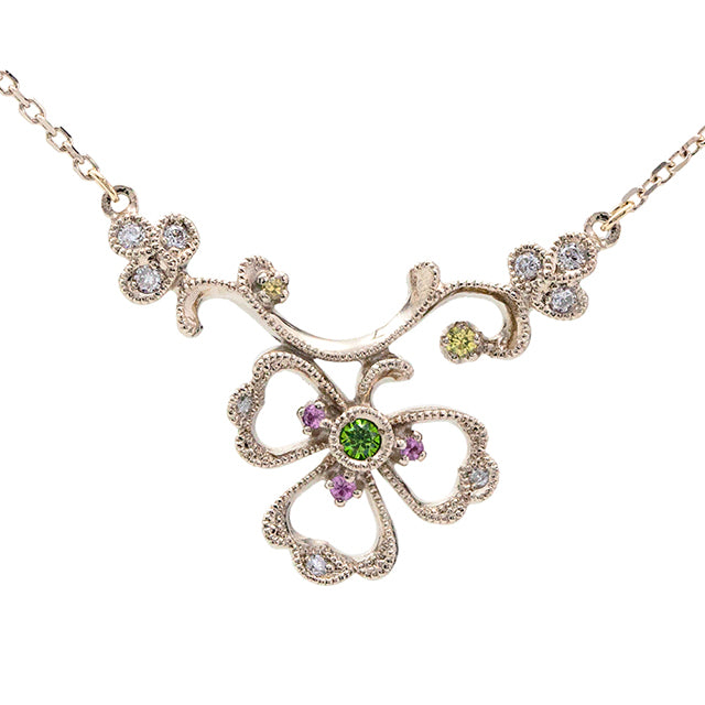 “Trois Feuilles”<br>Demantoid Garnet Necklace<br>デマントイドガーネットネックレス <br>（1045B）