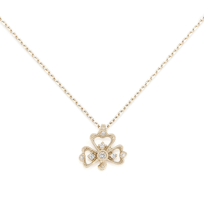 “Trois Feuilles”<br>Diamond Necklace<br>ダイヤモンドネックレス<br>（1046A）