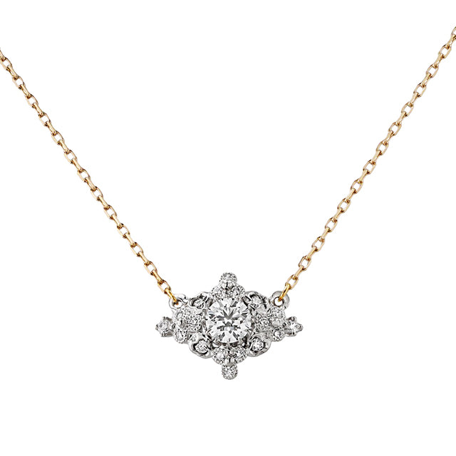 “fleurs”<br>Diamond Necklace<br>ダイヤモンドネックレス<br>（1549A）