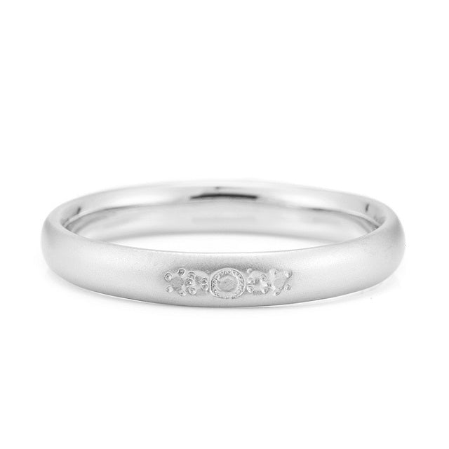 “SIRUSI”<br>Ring, Medium<br>リング M<br>（729A）