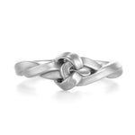 “Knot”<br>Ring, Medium<br>リング M<br>（1464A）