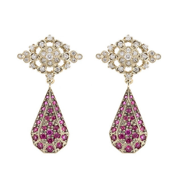 “fleurs”<br>Ruby Earrings<br>ルビーピアス<br>（1329B）