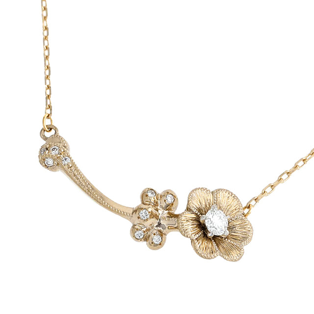 “Anemone”<br>Diamond Necklace<br>ダイヤモンドネックレス<br>（1517A）