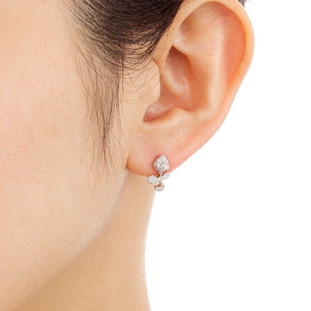 “Under the Rose”<br>Diamond Earrings<br>ダイヤモンドピアス <br>（1215A）