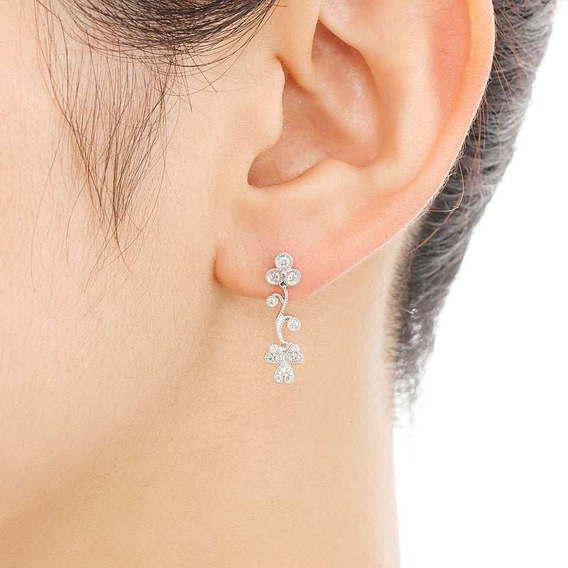 Diamond Earrings<br>ダイヤモンドピアス<br>（100A）