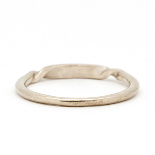 “Eternal Rose”<br>Ring, Medium<br>リング M<br>（730B）