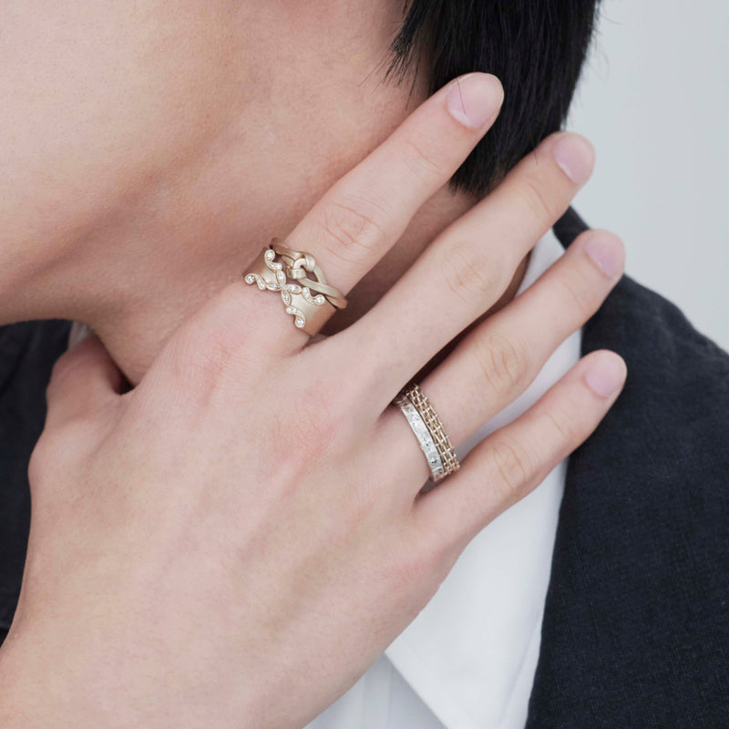 “Butterfly effect”<br>Diamond Ring<br>ダイヤモンドリング<br>（1521A）
