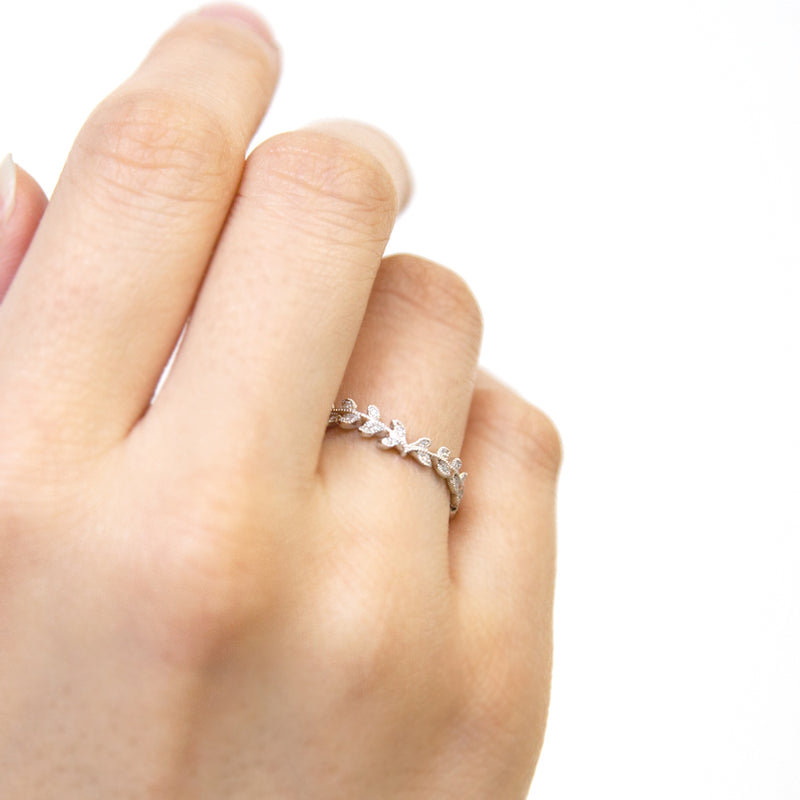 1085A “Olive” Diamond ring – AbHeri オンラインショップ