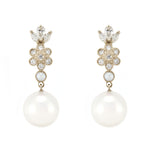 “ENTREMETS”<br>Akoya pearl Earrings<br>アコヤパールピアス <br>（1220A）