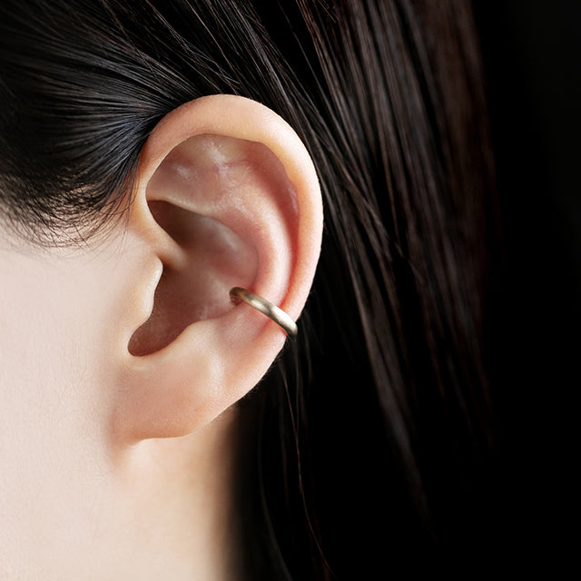 Hairline Ear Cuffヘアラインイヤーカフ（1502B） – AbHeri オンライン 