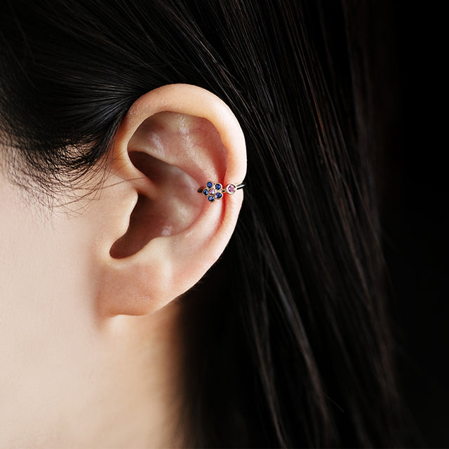 Bloom”Sapphire Ear Cuffサファイアイヤーカフ（1503B） – AbHeri オンラインストア